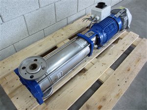 Lowara SVH14N022T/D centrifugaalpomp met Hydrovar pompbesturing