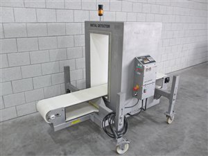 S+S Sesotec Unicon-W metaaldetector met bandtransporteur
