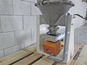 ARBO KDA-DV/35 gravimetrische trilgoot doseerder